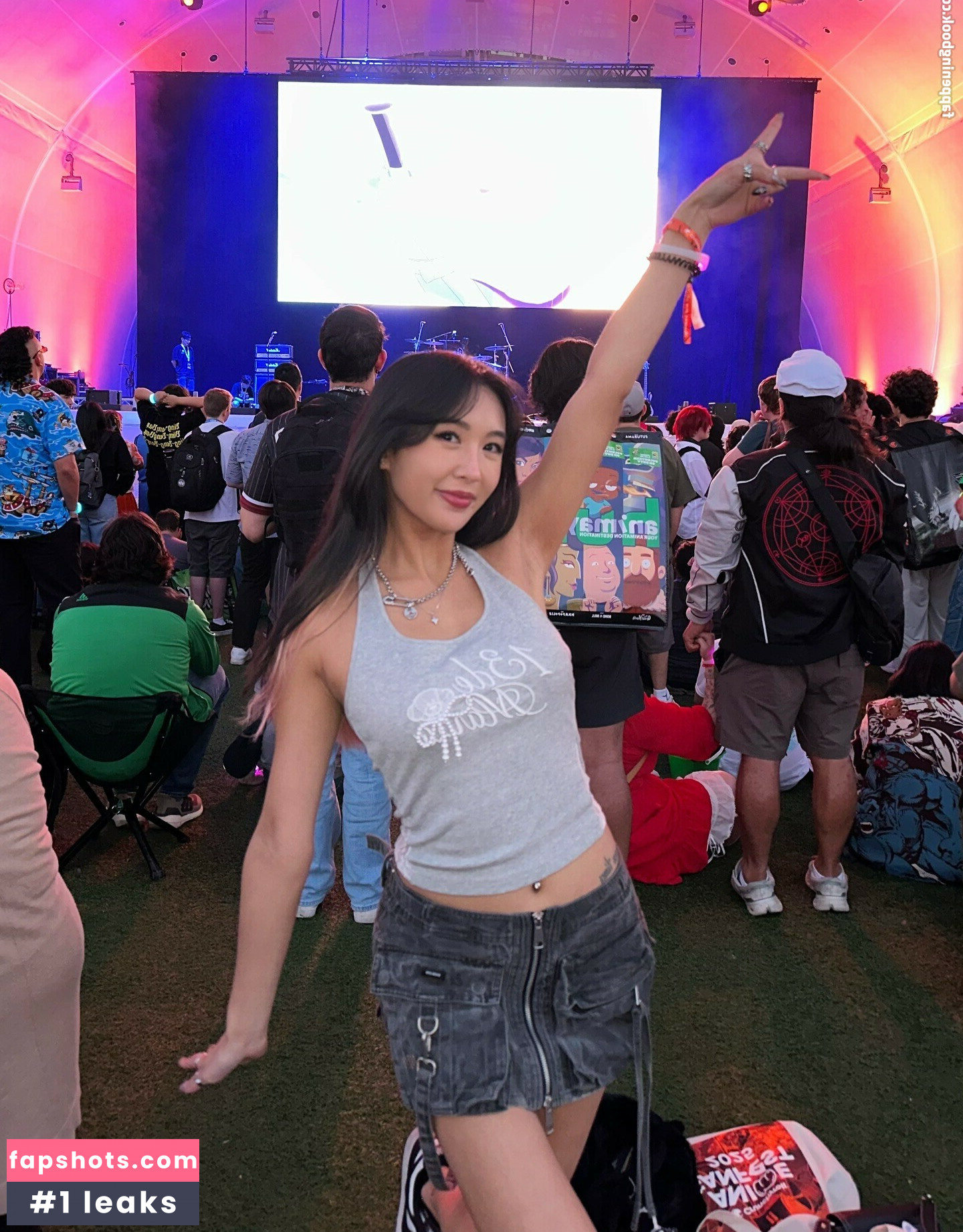 Lenalemon gallery photo #19