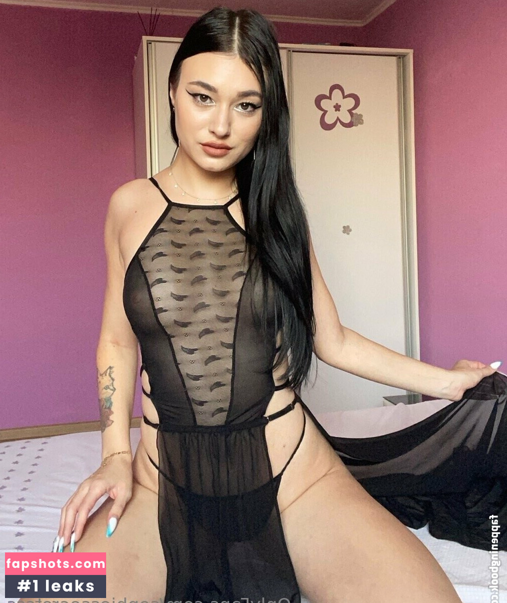 lenaluxia001 Nude Leaks OnlyFans Photos #5 - LeakJerk