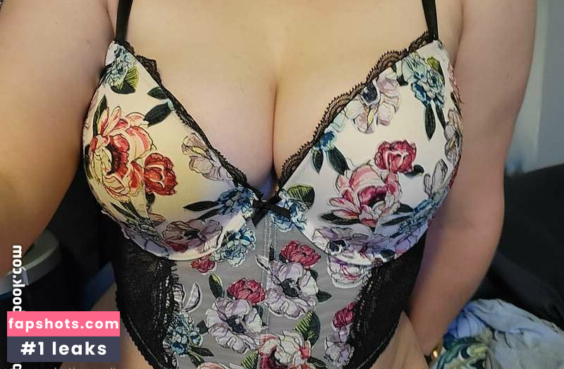 LenasLittleSecret gallery photo #9