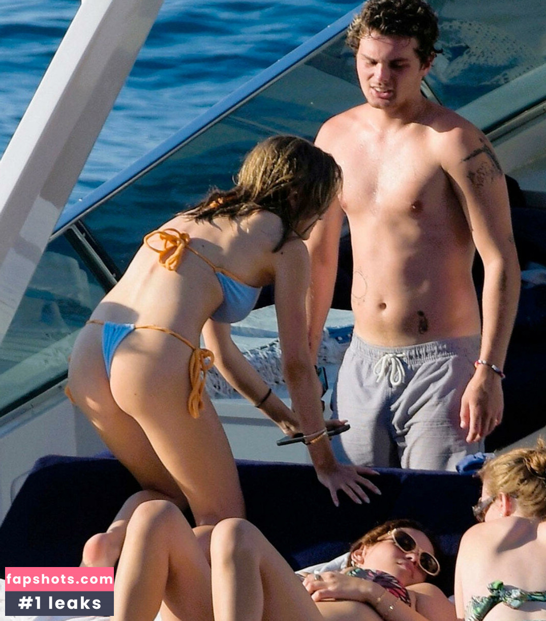 Leni Olumi Klum gallery photo #39