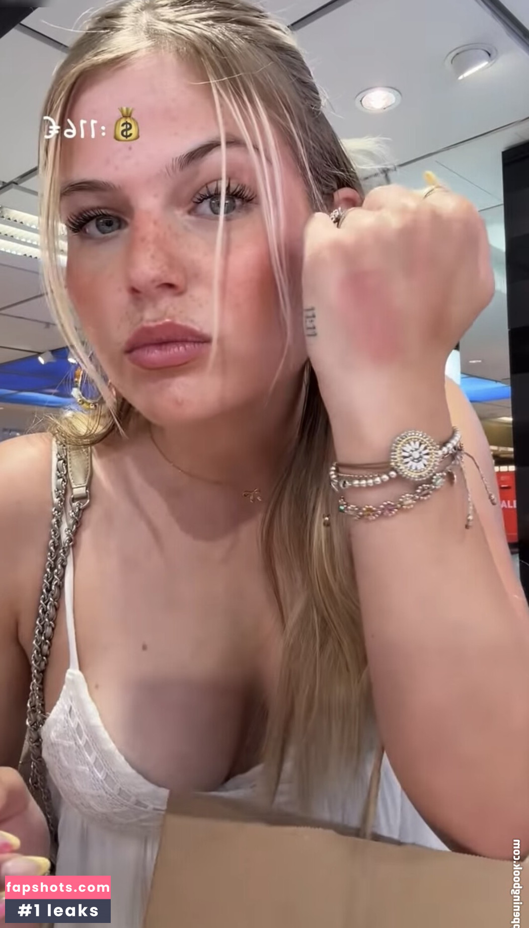 Leni Pieckenhagen Nude Leaks OnlyFans Photos #3 - LeakJerk