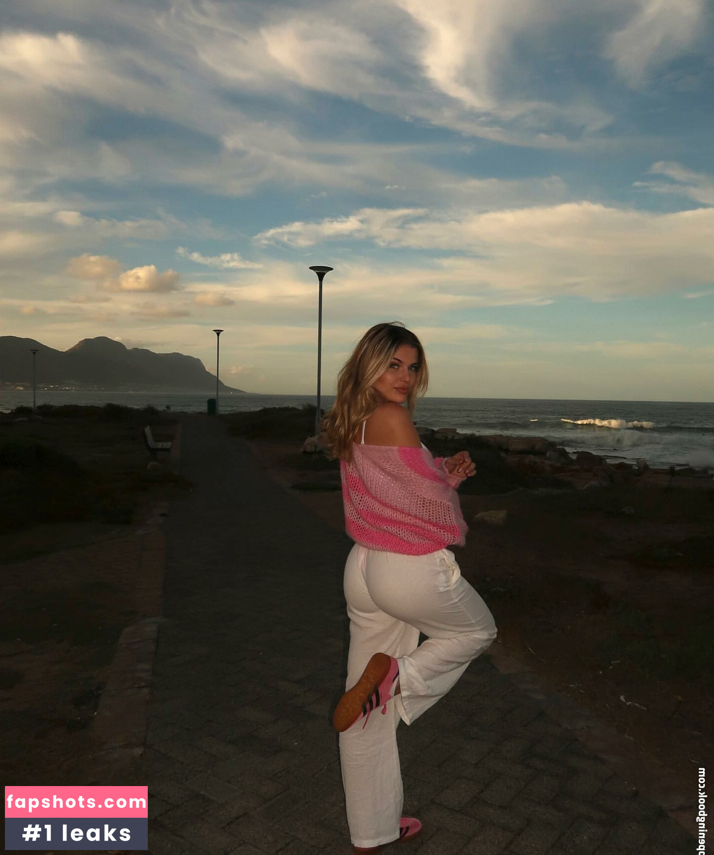 Leni Pieckenhagen Nude Leaks OnlyFans Photos #41 - LeakJerk