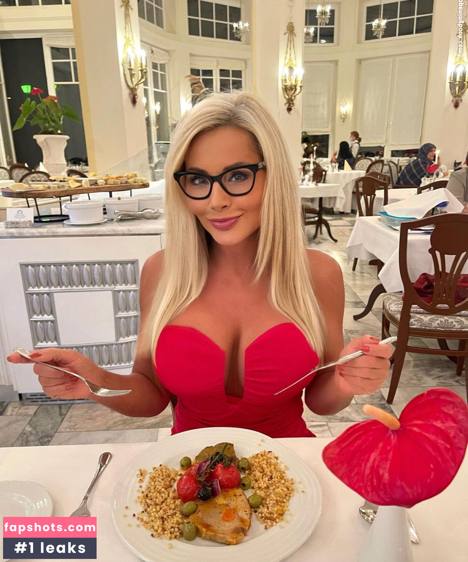 Lenka Dragounova Nude Leaks OnlyFans Photos #16 - LeakJerk