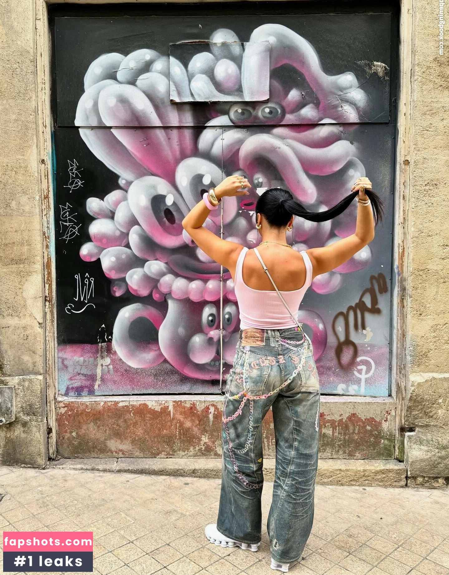 Lenna Vivas gallery photo #12