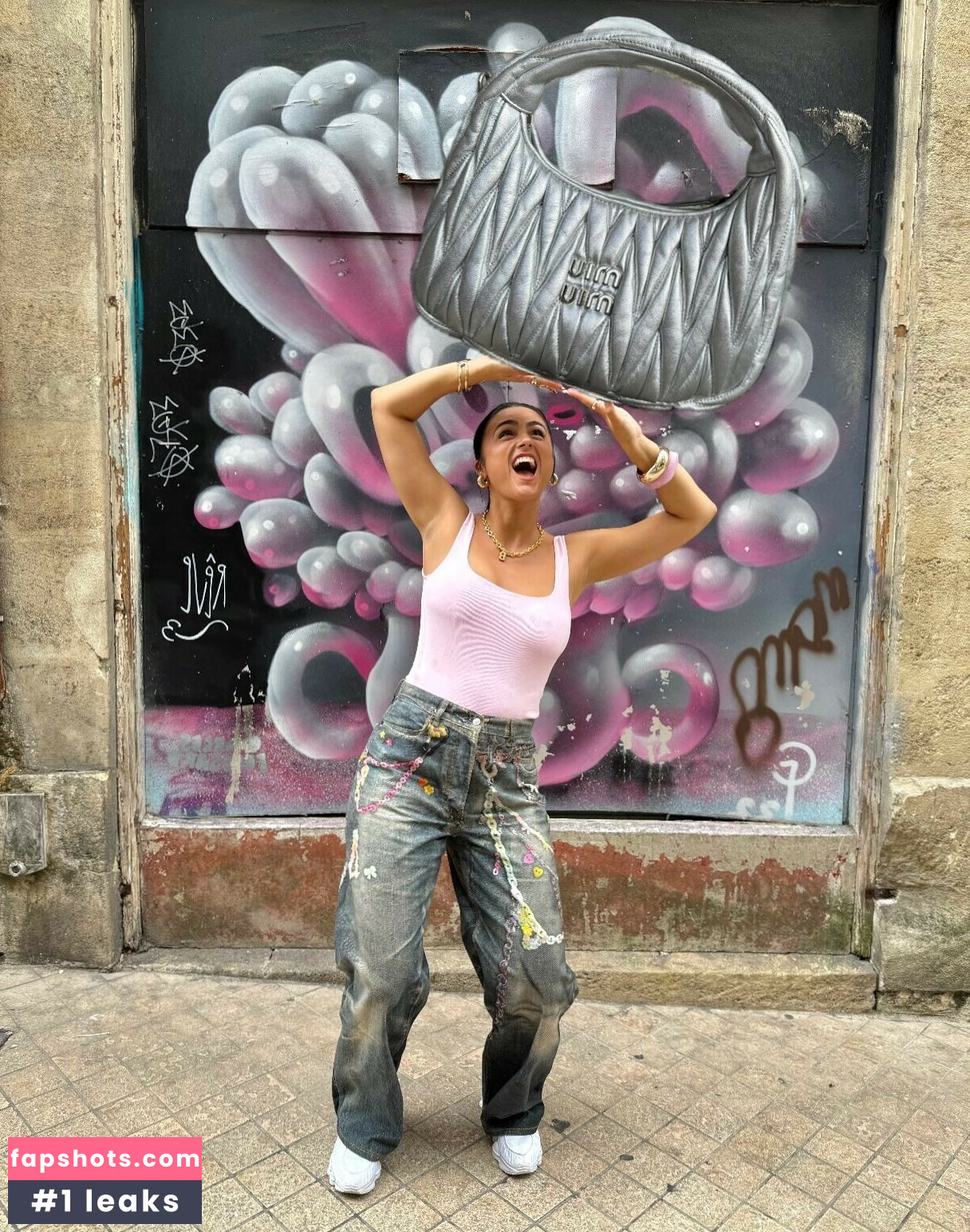 Lenna Vivas gallery photo #7