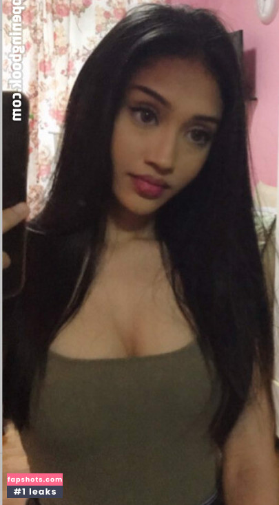 Lenny Emelda nude babe gallery