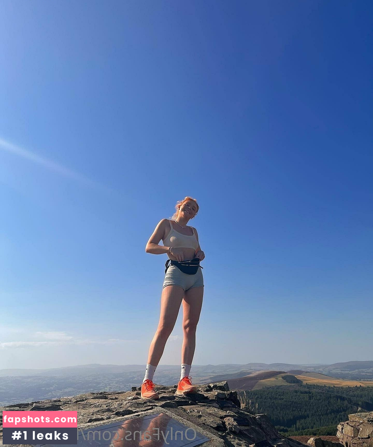 Leo Rose gallery photo #31