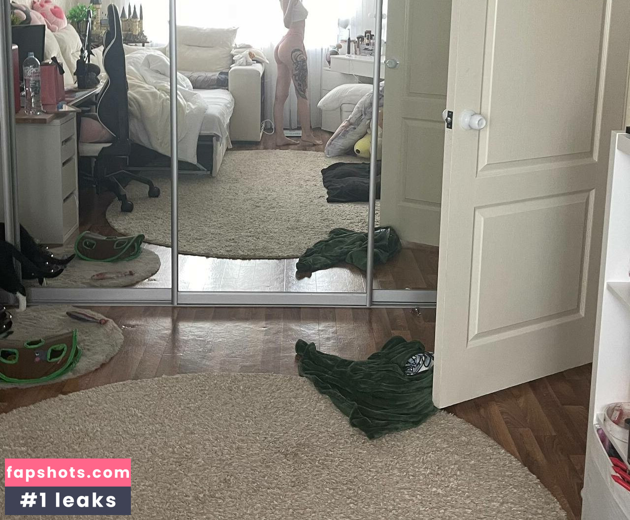 leonesan gallery photo #4