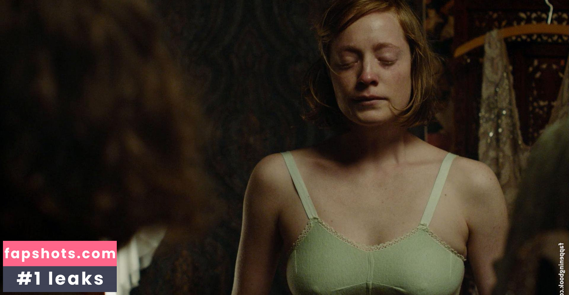 Leonie Benesch gallery photo #3