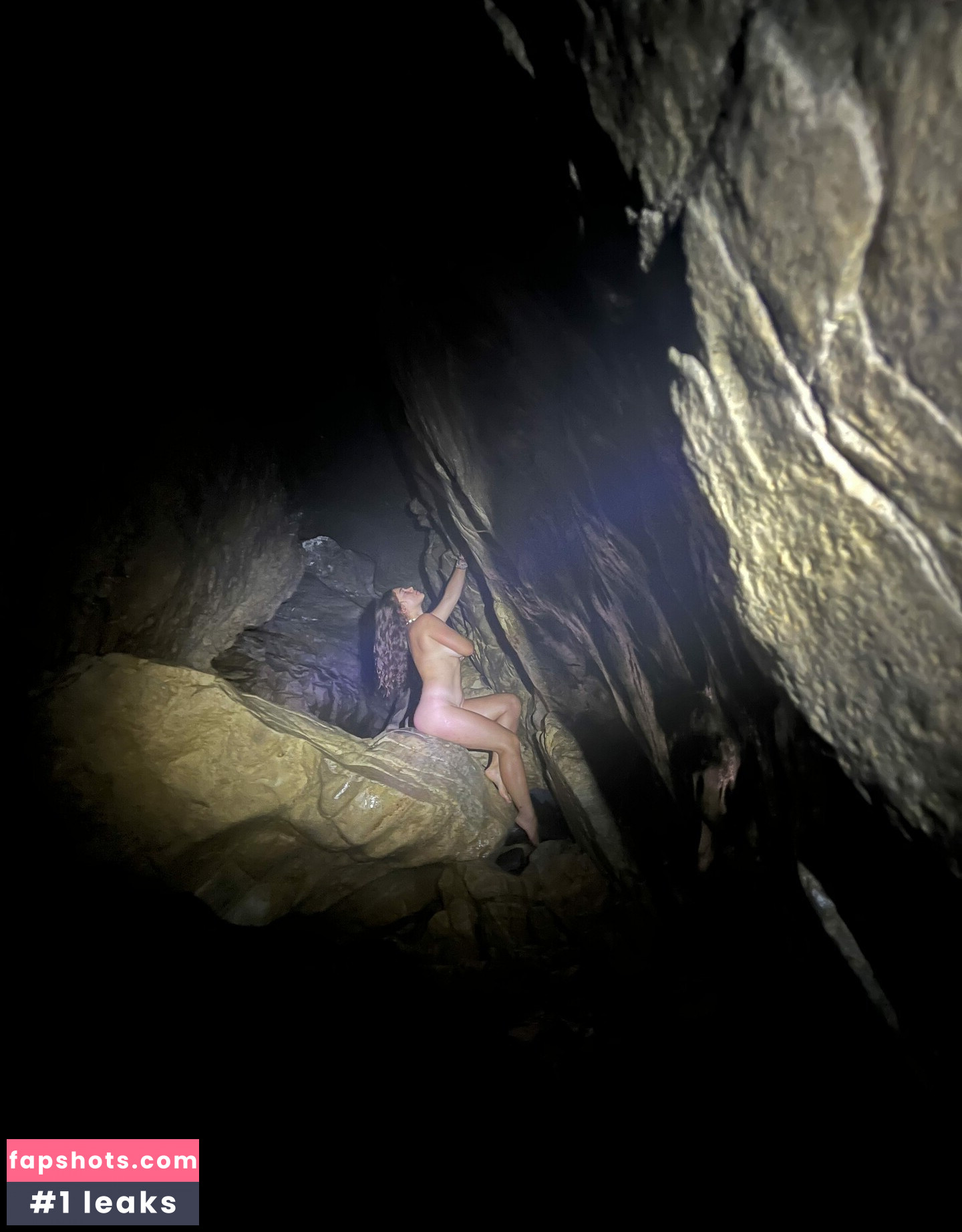 Leonie Buchegger Nahé úniky fotek pouze od fanoušků #3 - Fapshots