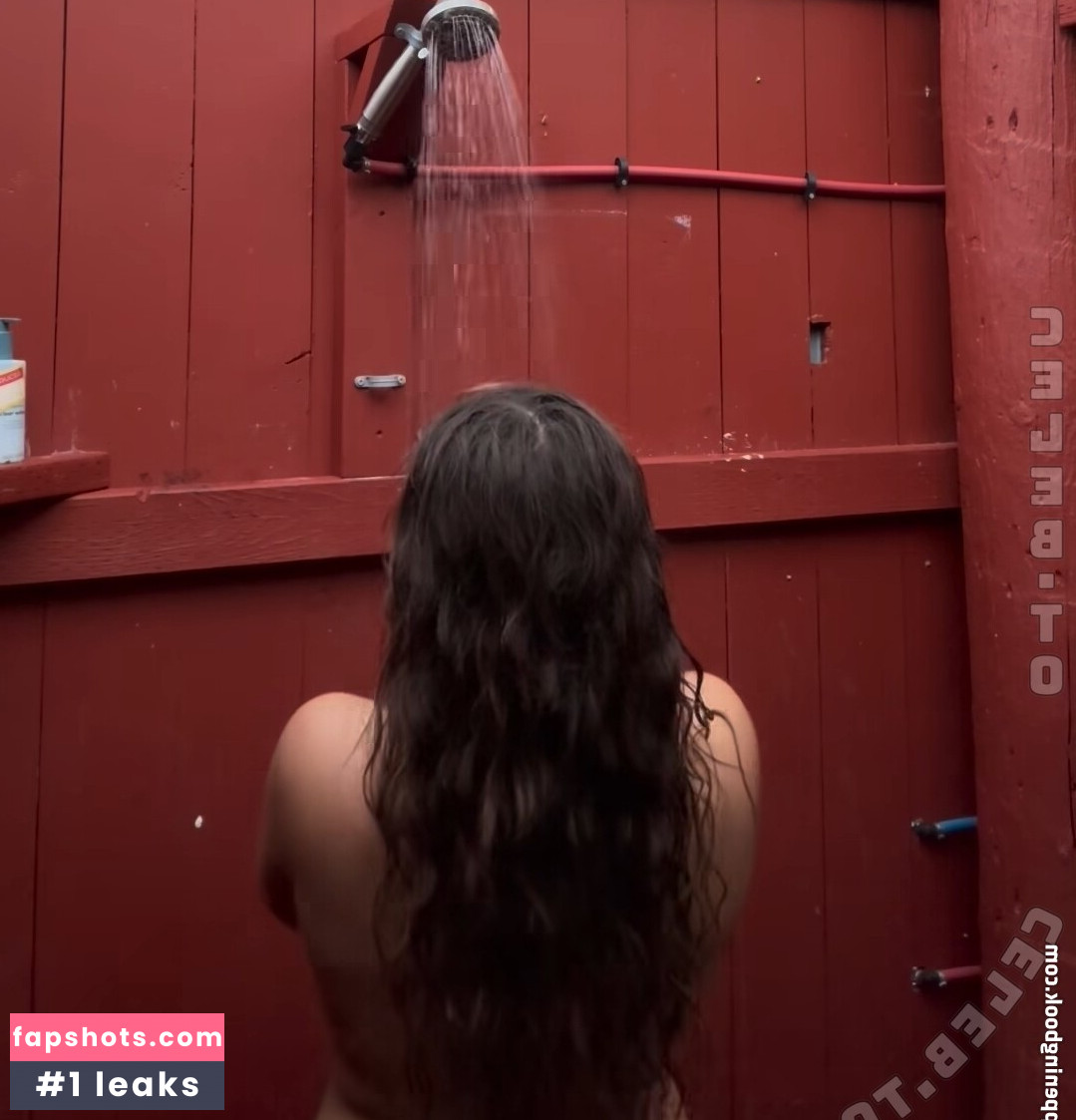 leonie.feliciaa gallery photo #6