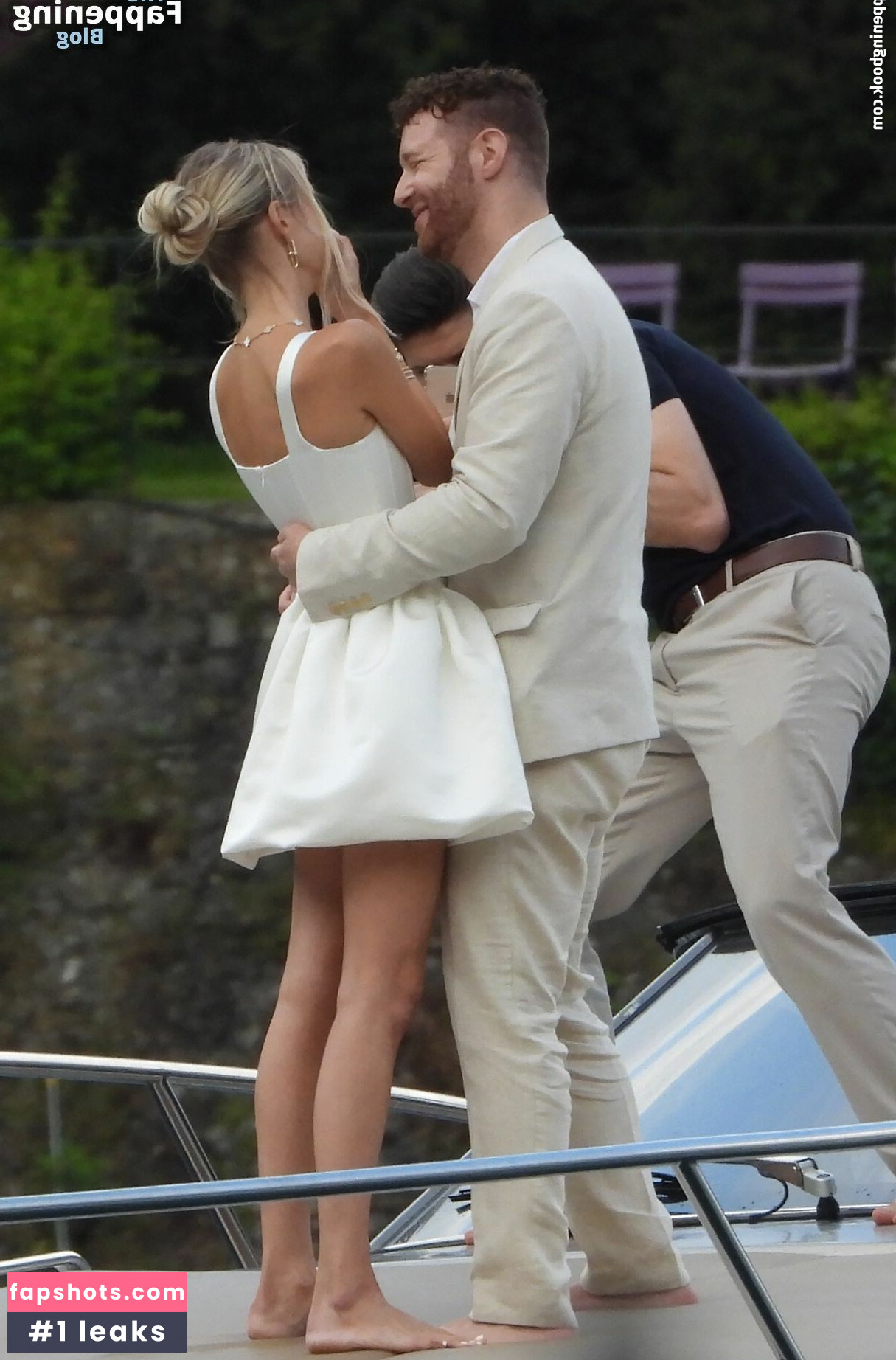 Leonie Hanne gallery photo #22