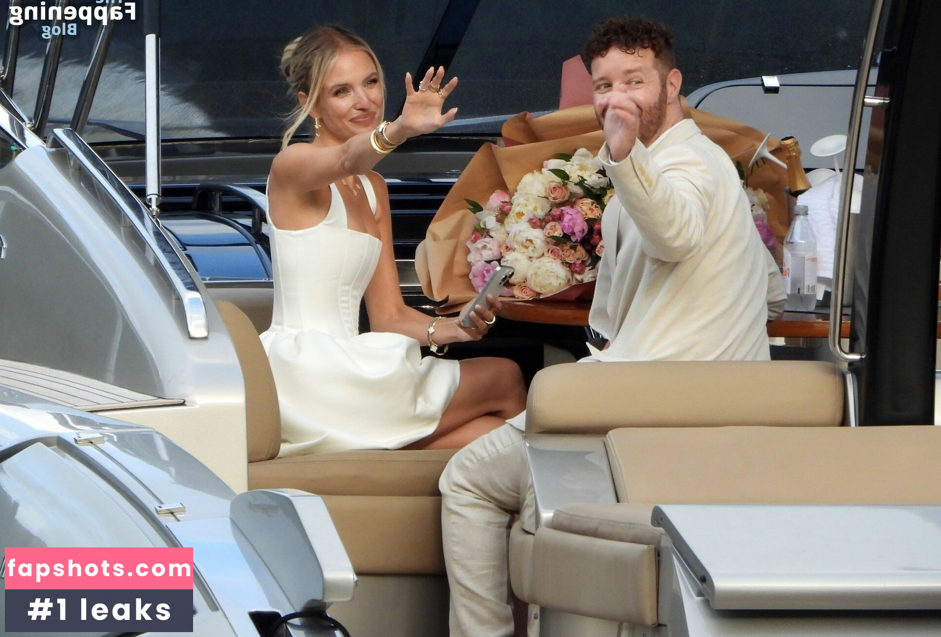 Leonie Hanne gallery photo #8