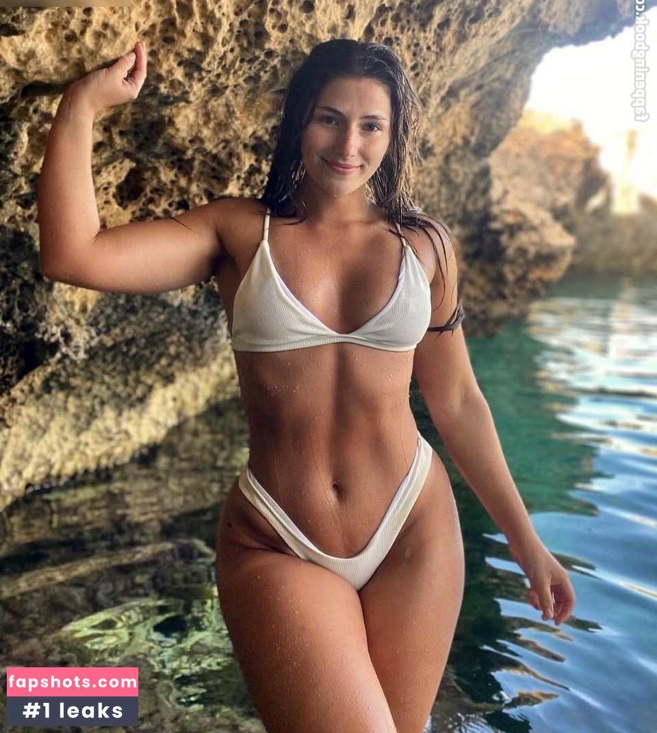 Leonie Kommoss gallery photo #60