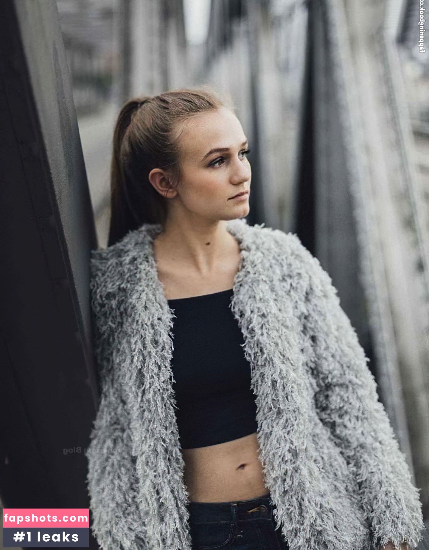 Leonie Wesselow gallery photo #9