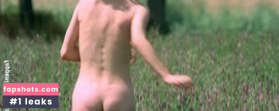 Leonora Fani gallery photo #9