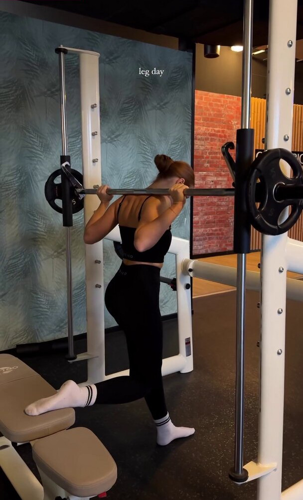 leoobalys gallery photo #732