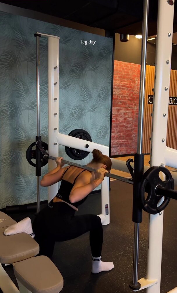 leoobalys gallery photo #734