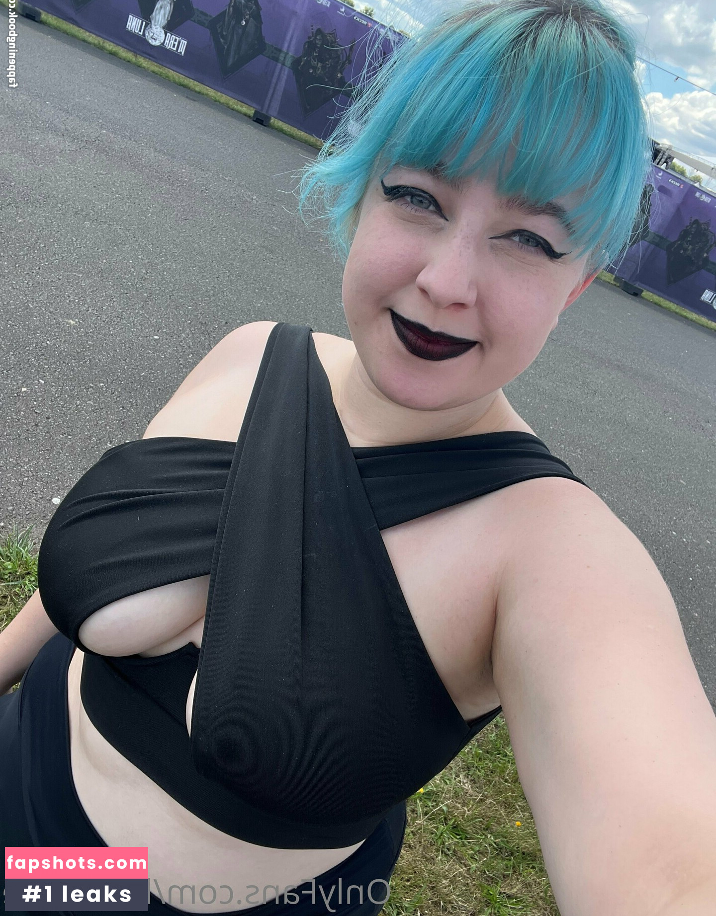 leorarose gallery photo #5