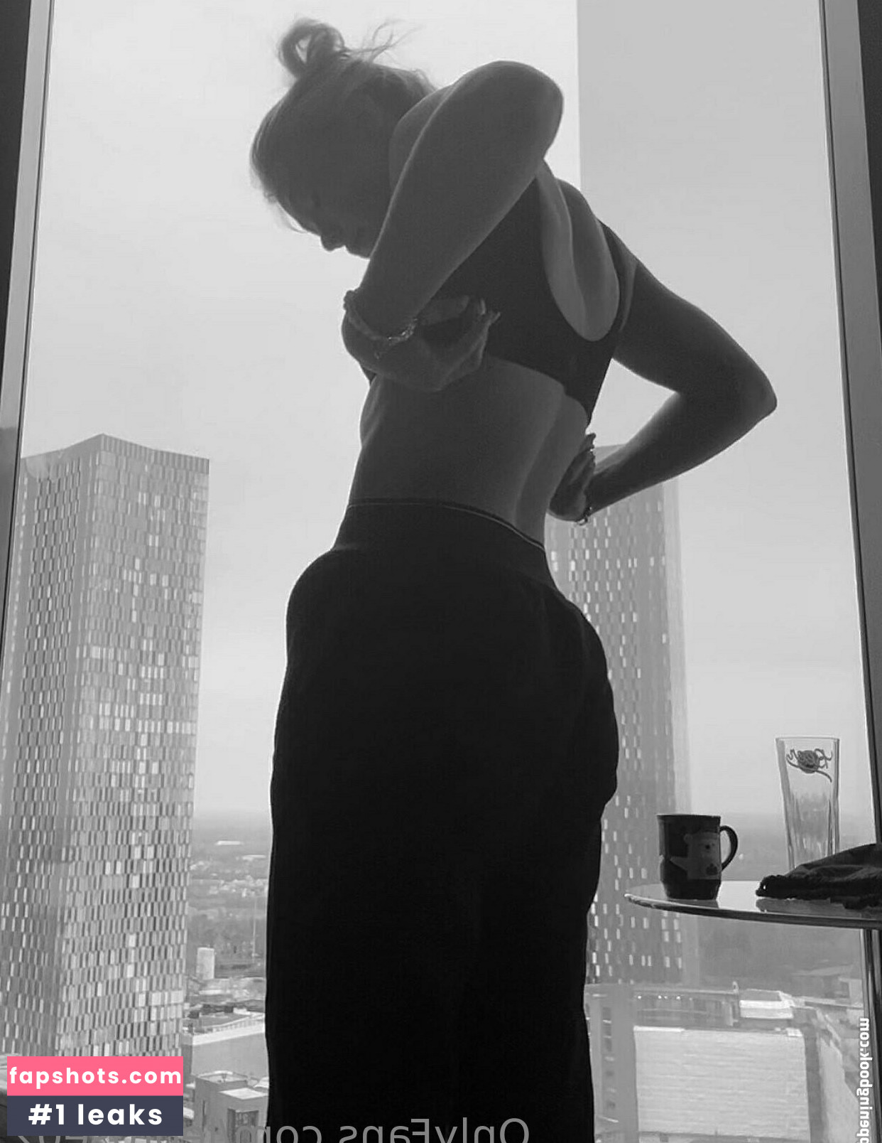 leorose02 gallery photo #7