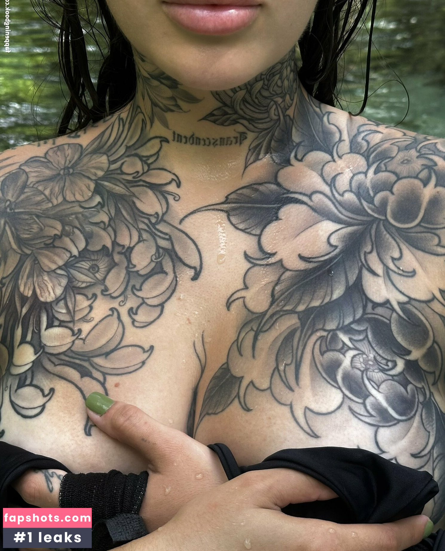 _Leovenus gallery photo #3