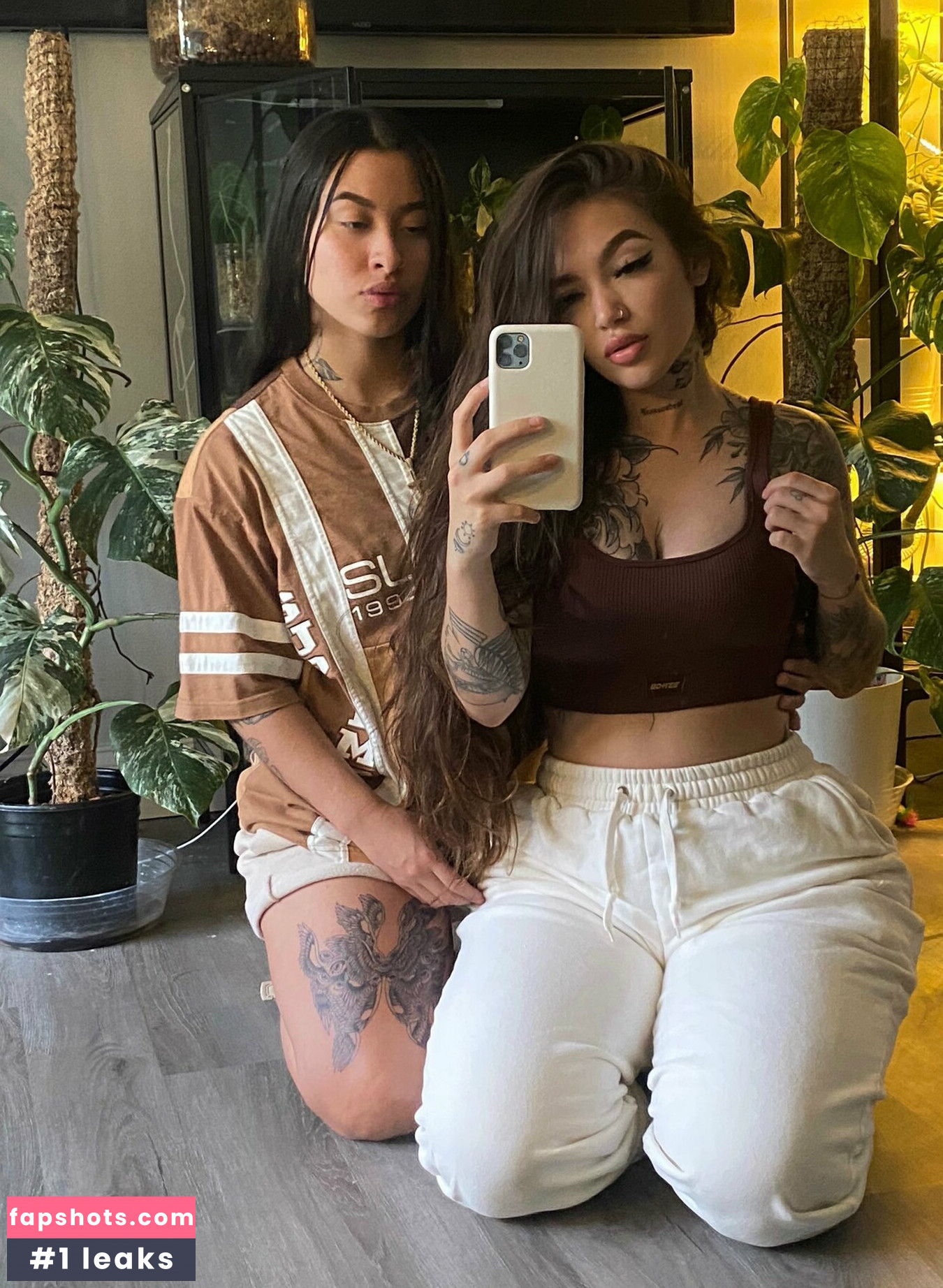 _Leovenus nude babe gallery