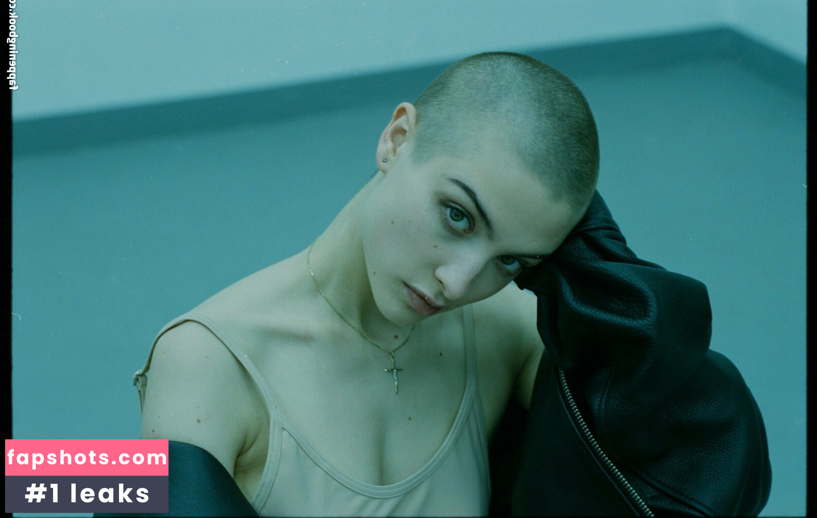 Lera Abova gallery photo #18