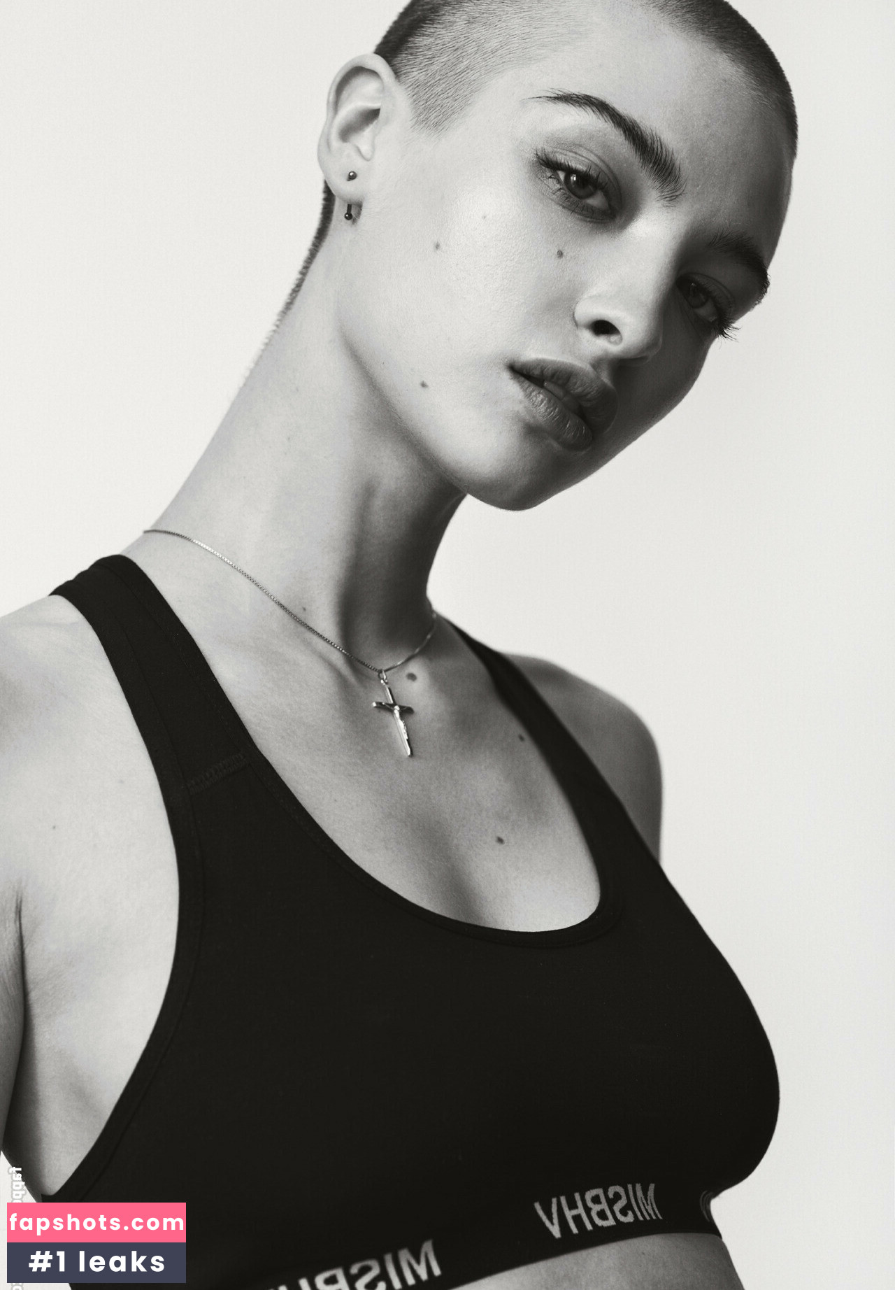 Lera Abova gallery photo #24