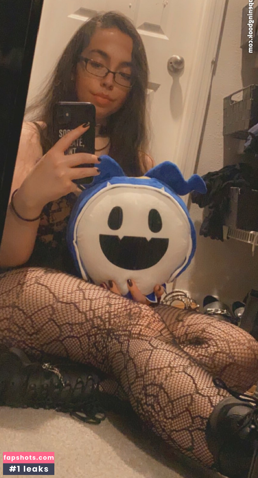 LermyWermy gallery photo #5