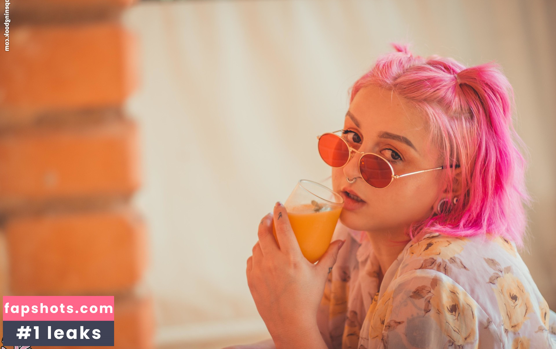 Lery Lay gallery photo #12