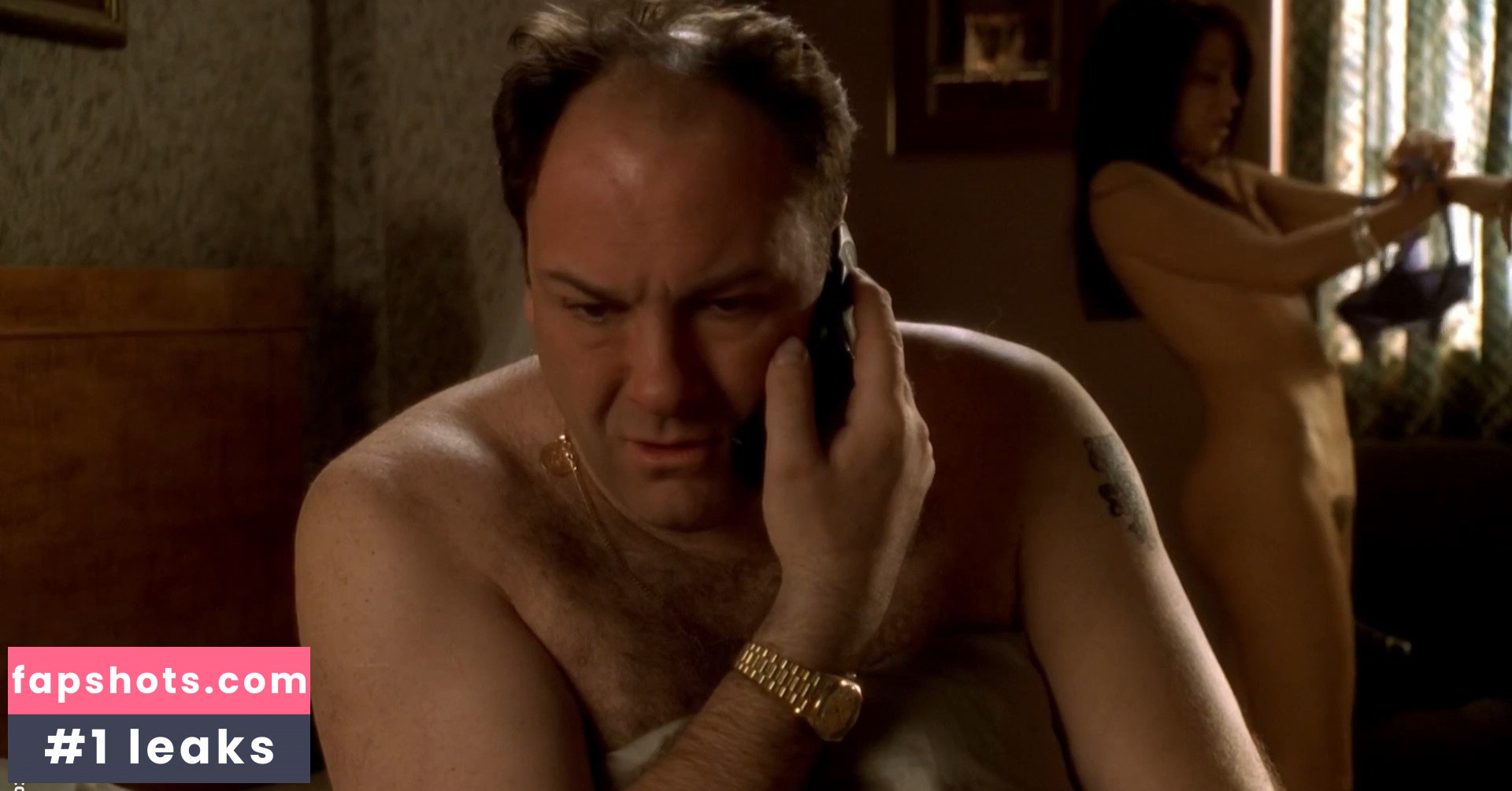 Leslie Bega gallery photo #17