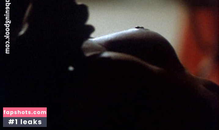 Leslie Bega gallery photo #42