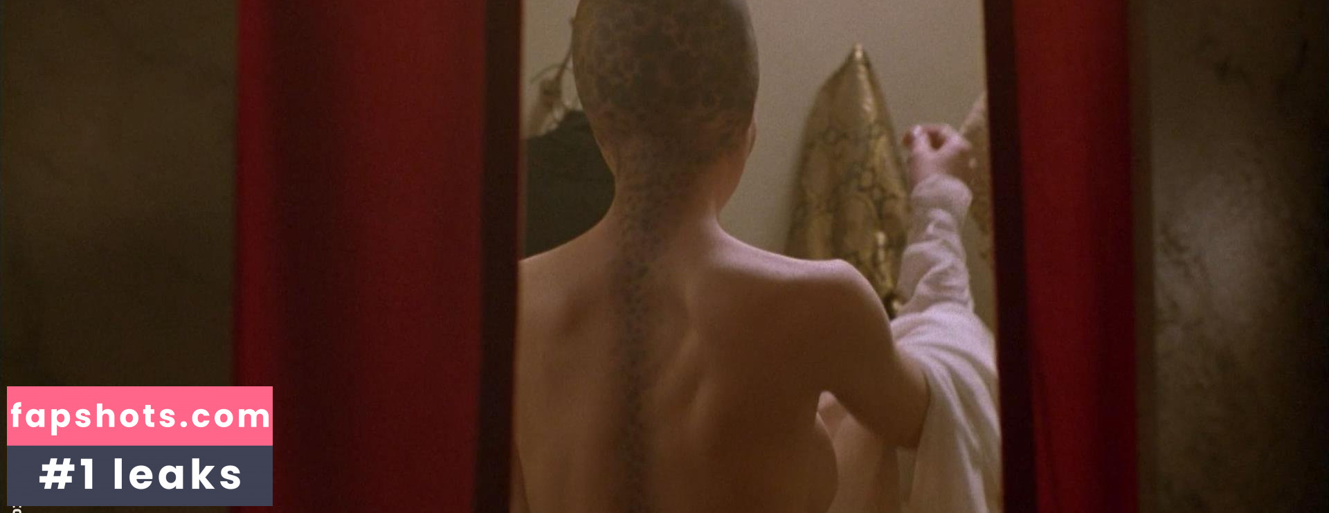 Leslie Bevis Nude Leaks OnlyFans Photos #6 - LeakJerk