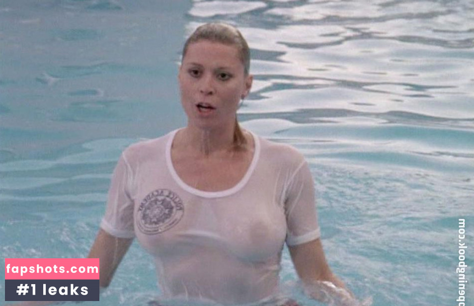 Leslie Easterbrook Nude Leaks OnlyFans Photos #11 - Fapshots