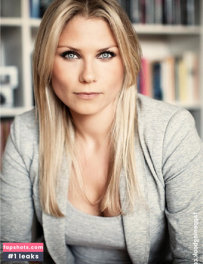 Leslie Nachmann gallery photo #12