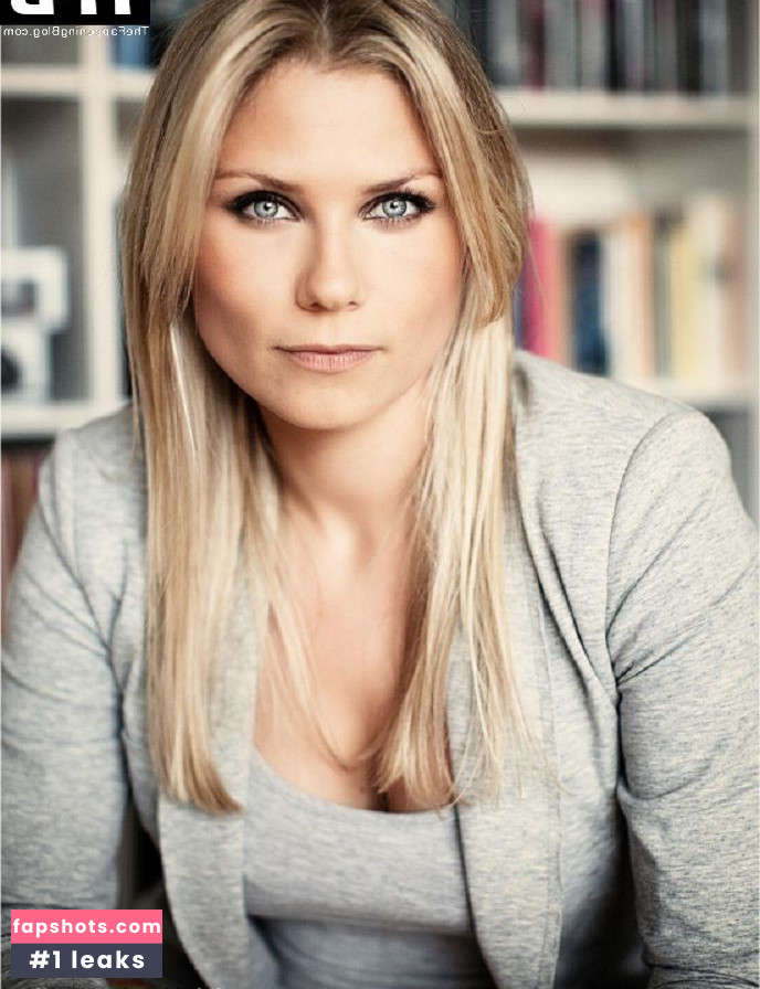 Leslie Nachmann gallery photo #3