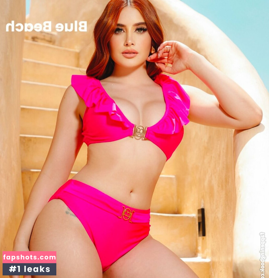 Leslie Pecas gallery photo #3