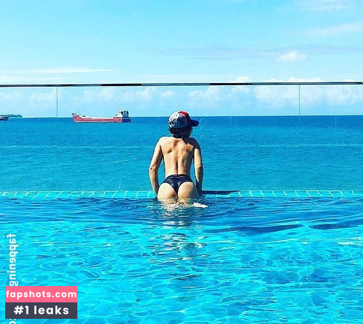 Lesya Makeeva gallery photo #13