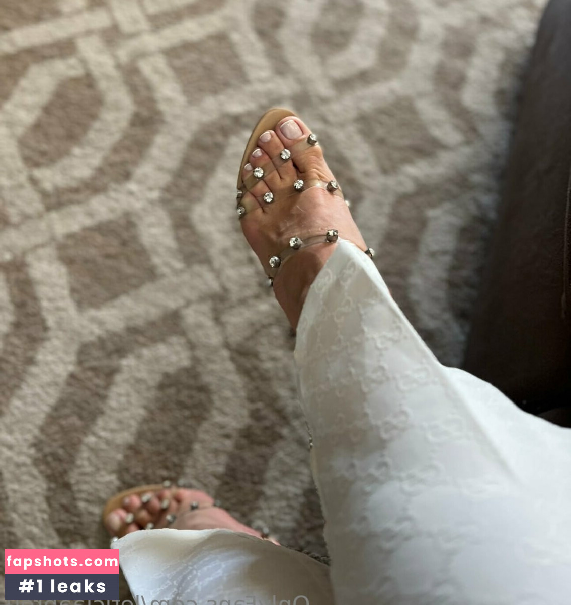 Leticia Abreu gallery photo #11