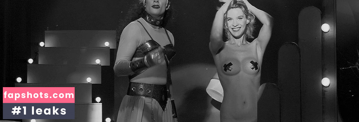 Leticia Brédice gallery photo #19