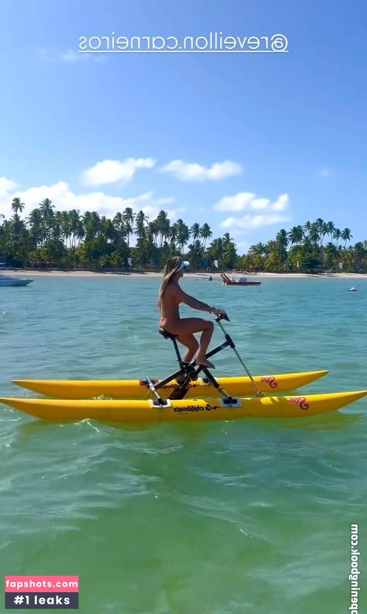 Leticia Bufoni gallery photo #14