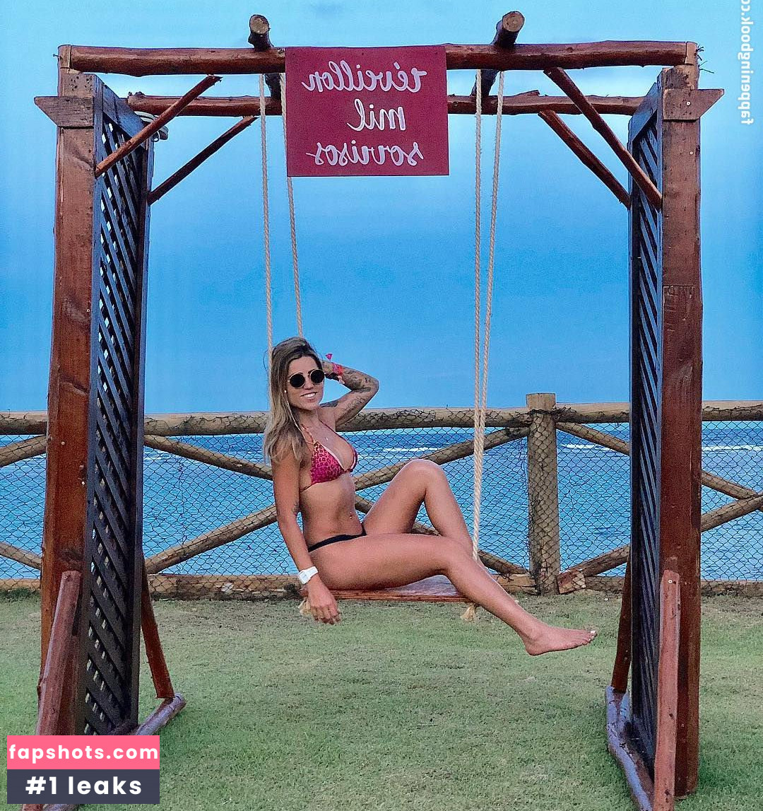 Leticia Bufoni gallery photo #170