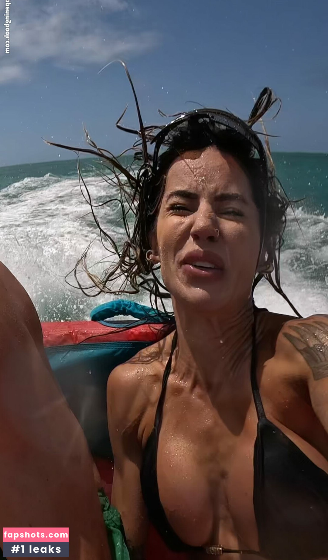 Leticia Bufoni gallery photo #30