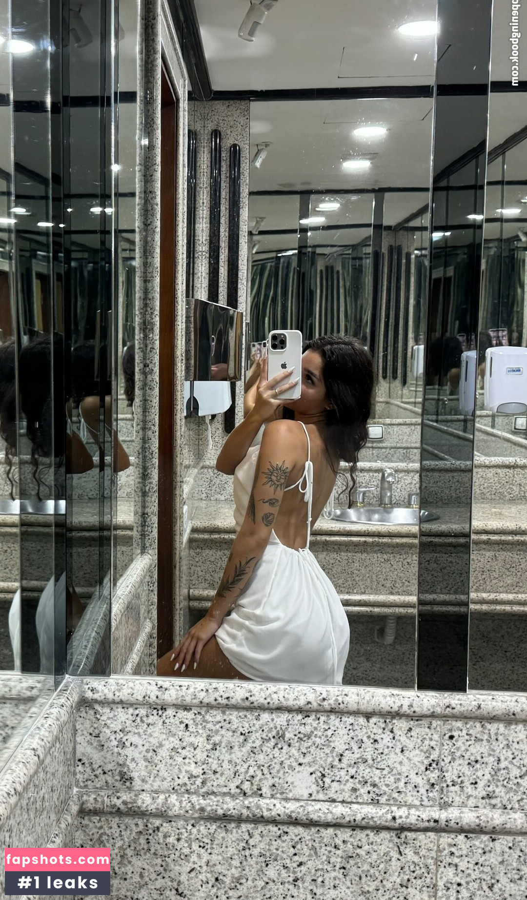 Leticia Jaeger gallery photo #8