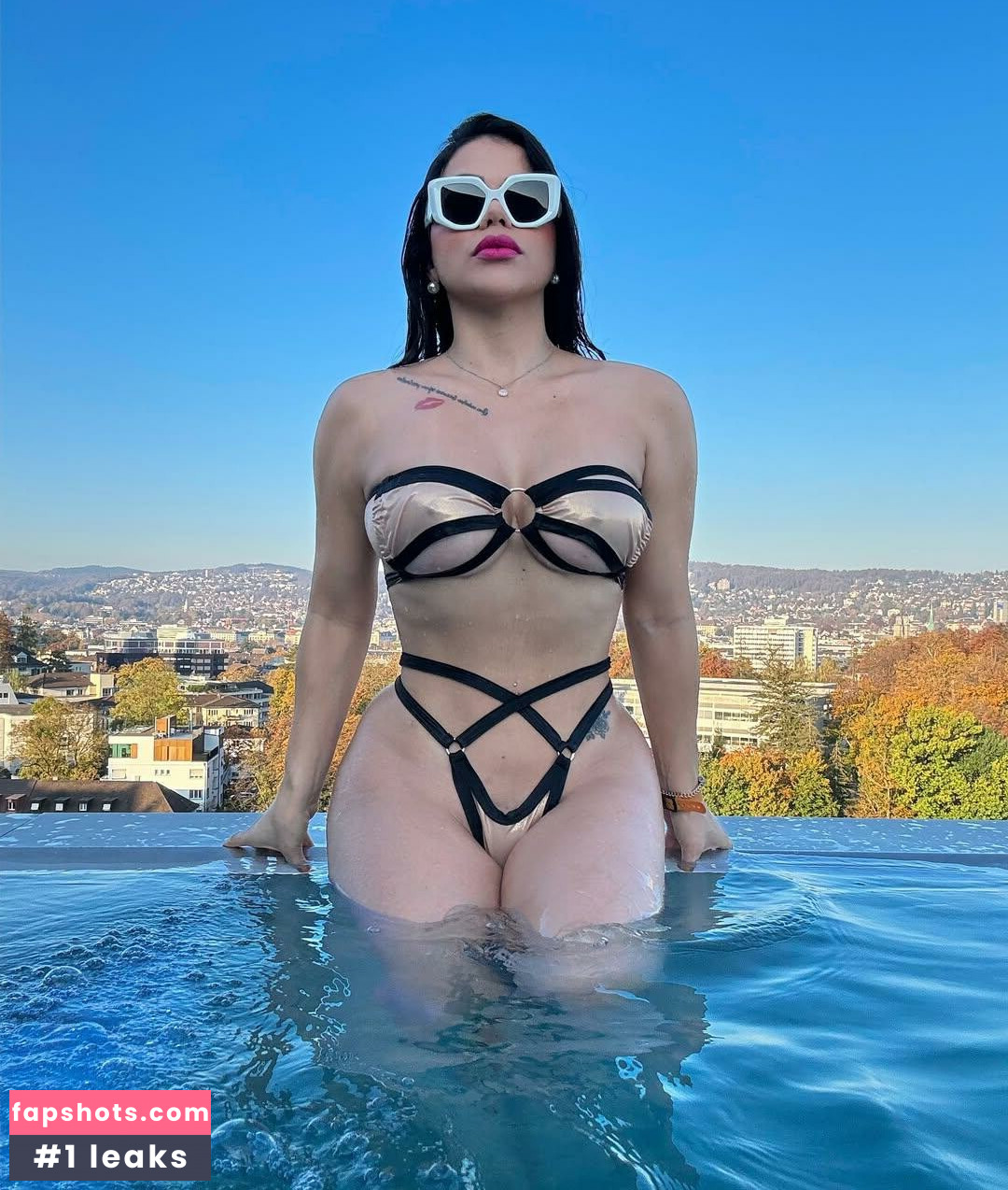 Leticia Lopes Nude Leaks OnlyFans Photos #3 - LeakJerk