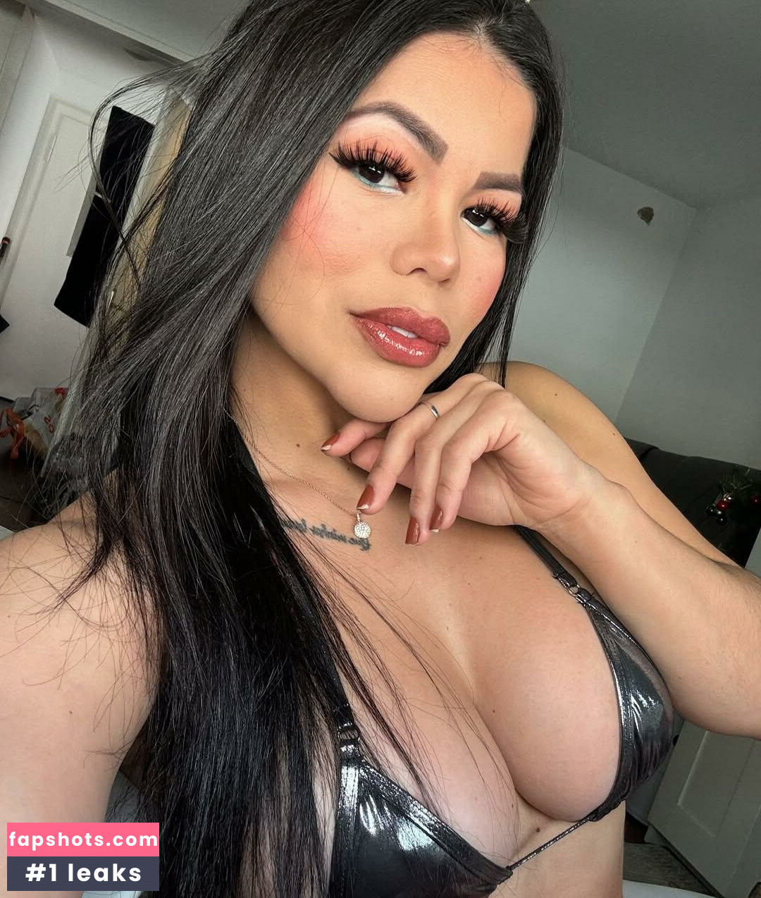 Leticia Lopes Nude Leaks OnlyFans Photos #8 - LeakJerk