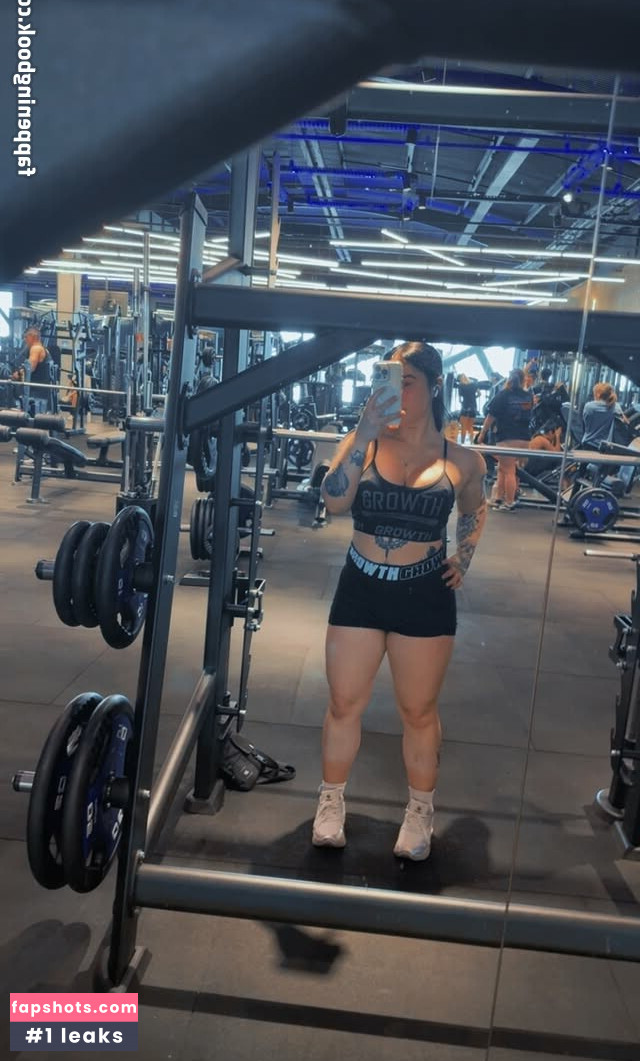 Leticia Motta gallery photo #11