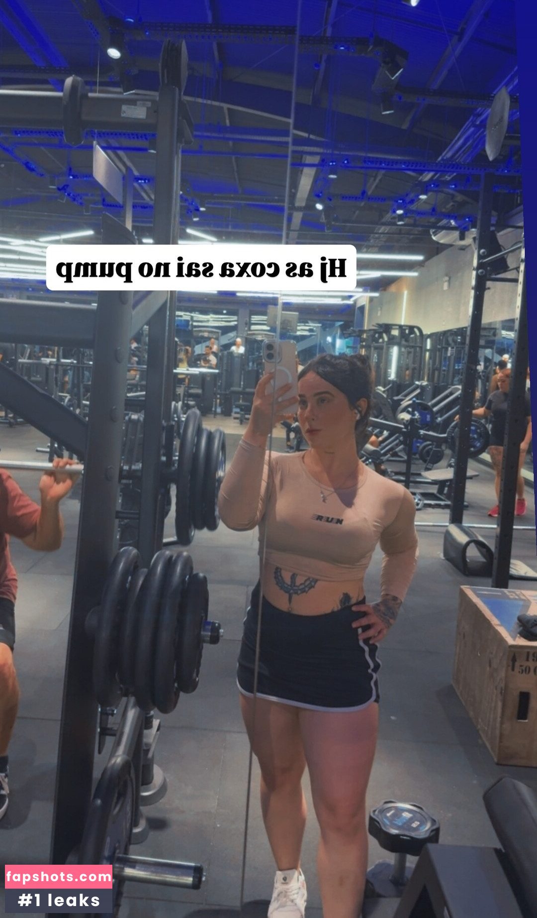 Leticia Motta gallery photo #13