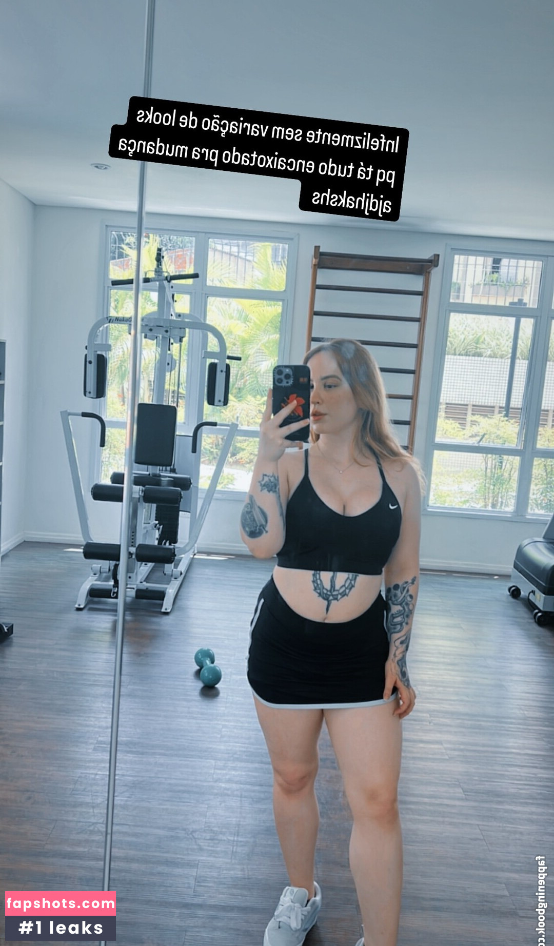 Leticia Motta gallery photo #28