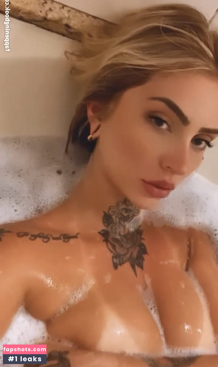 Leticia Pagoto gallery photo #2